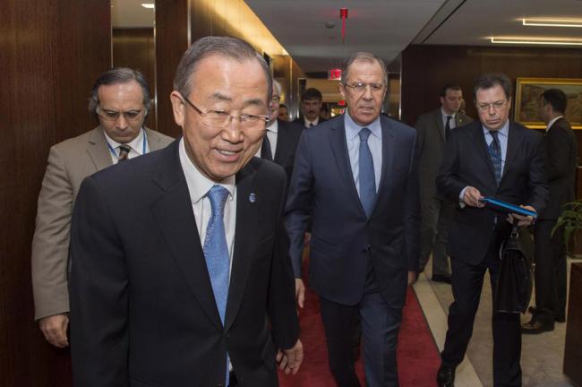 UN chief discusses key issues with Russian officials