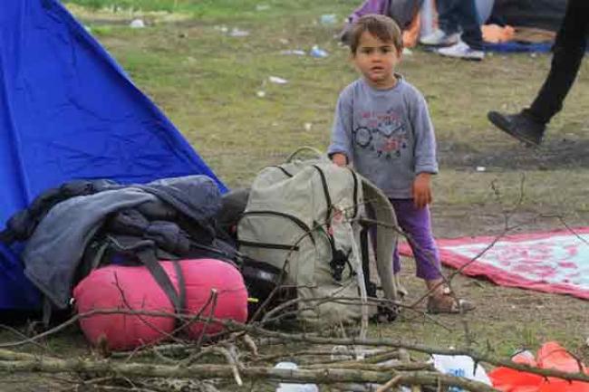 UN refugee agency modifies response plan for Mediterranean and Western Balkans