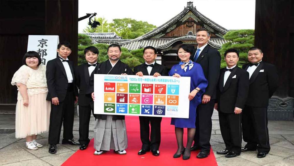 In Kyoto, Japanese comedians tackle UN Global Goals