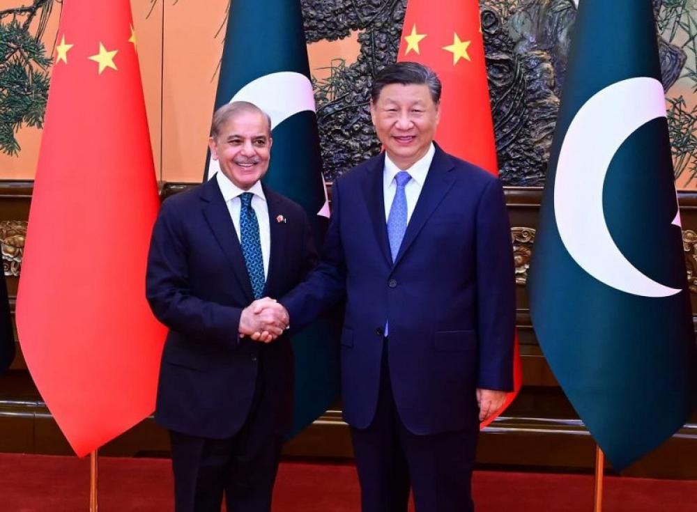 Islamabad finalised $3.7 billion loan deals with Beijing Islamabad finalised $3.7 billion loan deals with Beijing