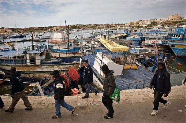 Amid looming economic crises, immigrants in Europe struggle to find decent work – UN report