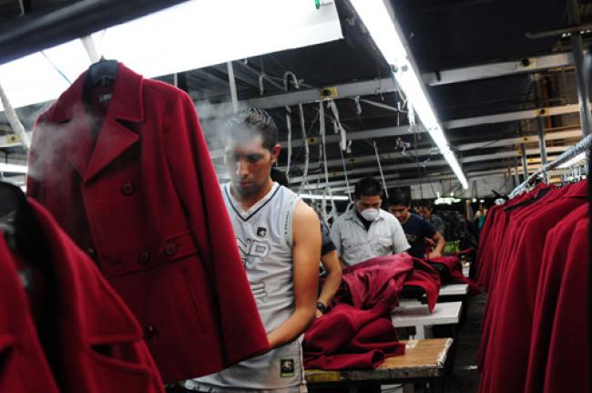 Global manufacturing output continues to climb in wake of recession, UN reports