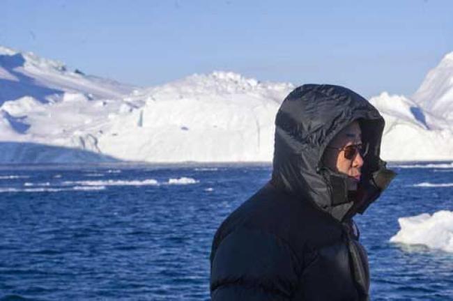 Greenland: Ban wraps up visit with tour of Ilulissat Icefjord