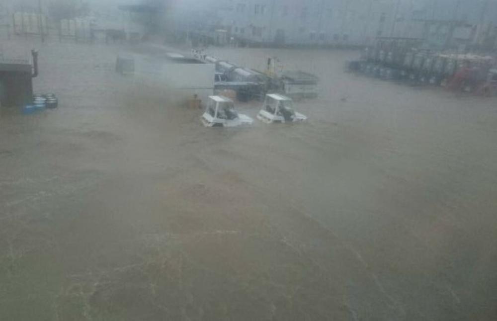 Japan: Typhoon Jebi kills at least 9, leaves a trail of destruction