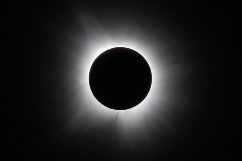 Skygazers stunned as they witness total solar eclipse in the US, Mexico, Canada amazed 
