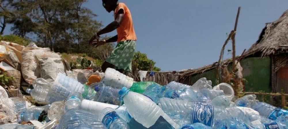 Plastics treaty: UN experts call for centrality of human rights