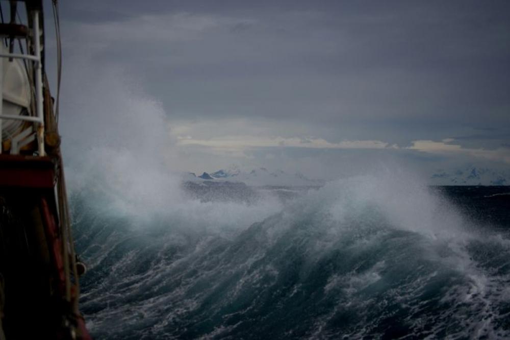Scientists alert climate change could bring bigger storms and waves to UK and Ireland Scientists alert climate change could bring bigger storms and waves to UK and Ireland