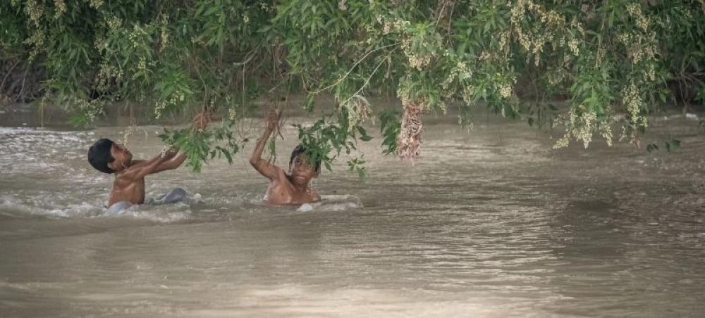 Poor internet, mobile connectivity hit people in flash flood-affected areas in Pakistan Poor internet, mobile connectivity hit people in flash flood-affected areas in Pakistan