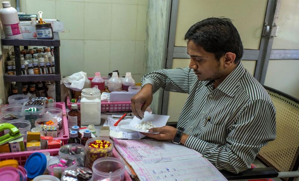 Medicines should help, not harm, says UN health agency launching global patient safety 