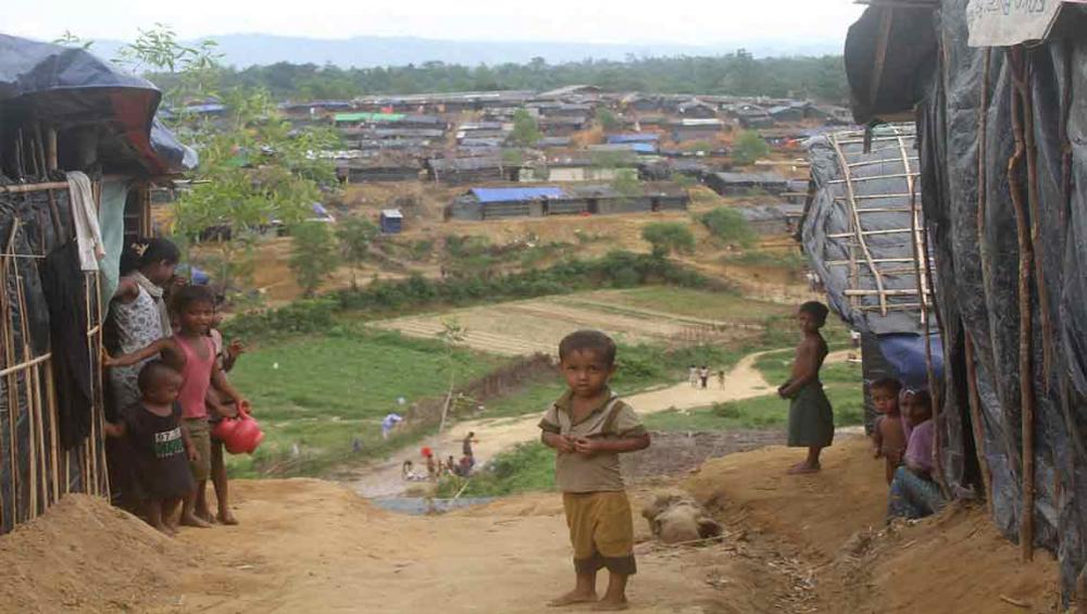 Disease outbreak ‘real and present danger’ UNICEF warns, launching latrine-building plan in Cox’s Bazar