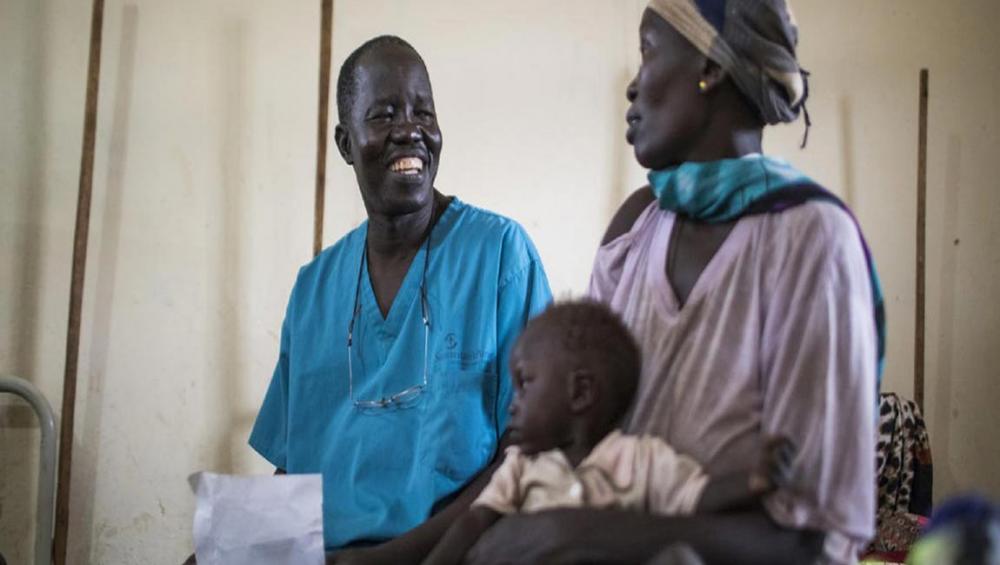 ‘Selfless’ South Sudanese surgeon, who’s saved thousands of lives over 20 years, ‘humbled’ to receive top UN award