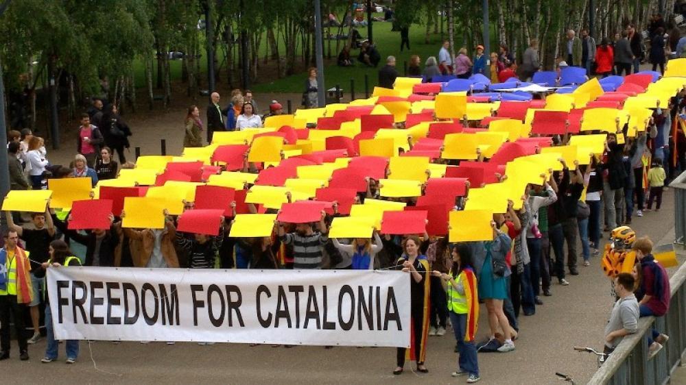Catalan lawmakers vote to declare independence from Spain