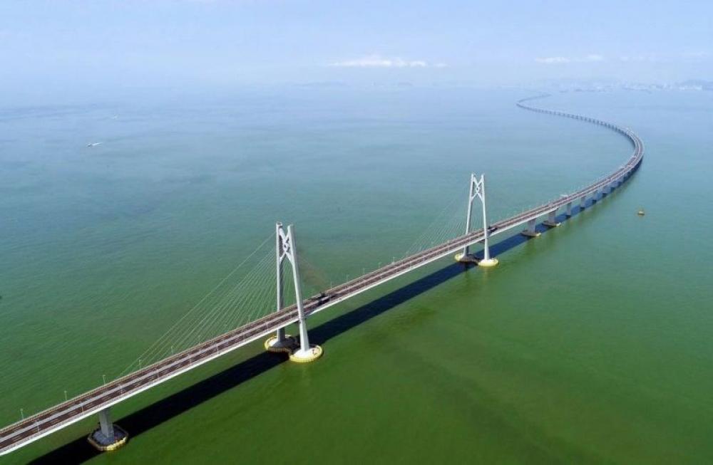 Hong Kong-Zhuhai bridge: Chinese President Xi Jinping inaugurates the world