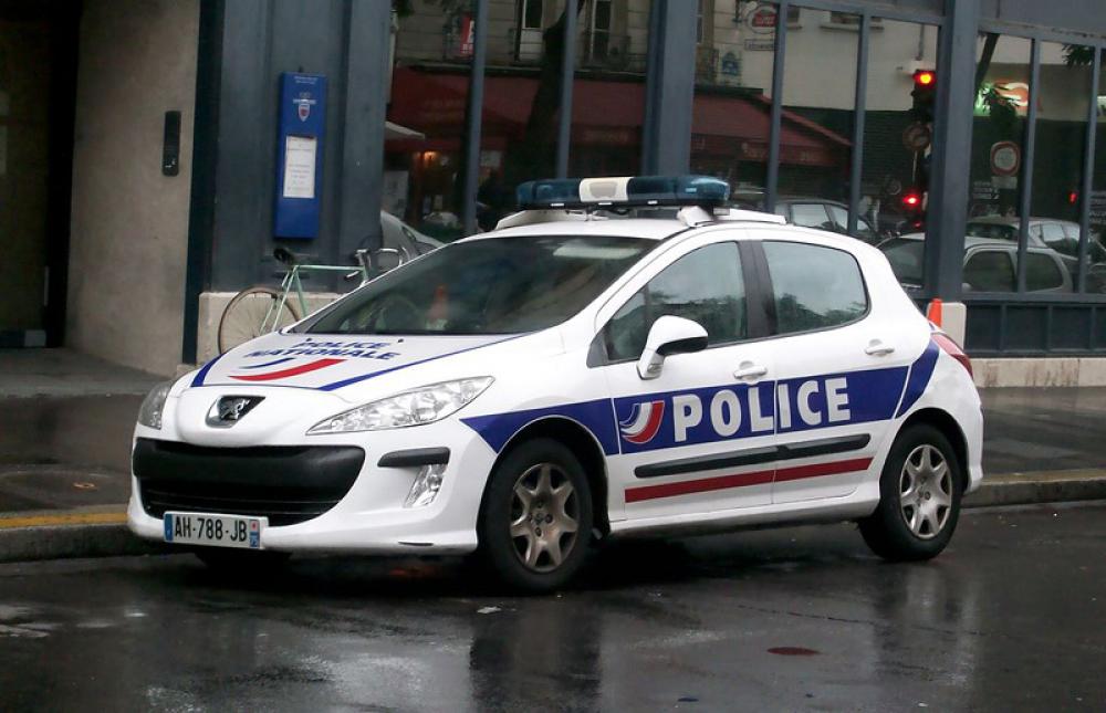 Teacher beheaded in Paris suburb for 
