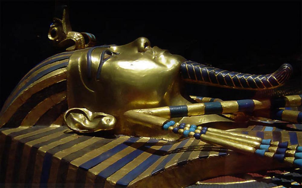 Egypt parades 22 ancient royal mummies to new resting place