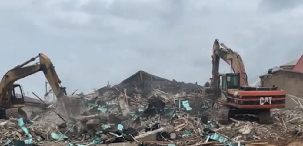 Nigeria: Three-story building collapses in capital Abuja, several feared trapped under debris