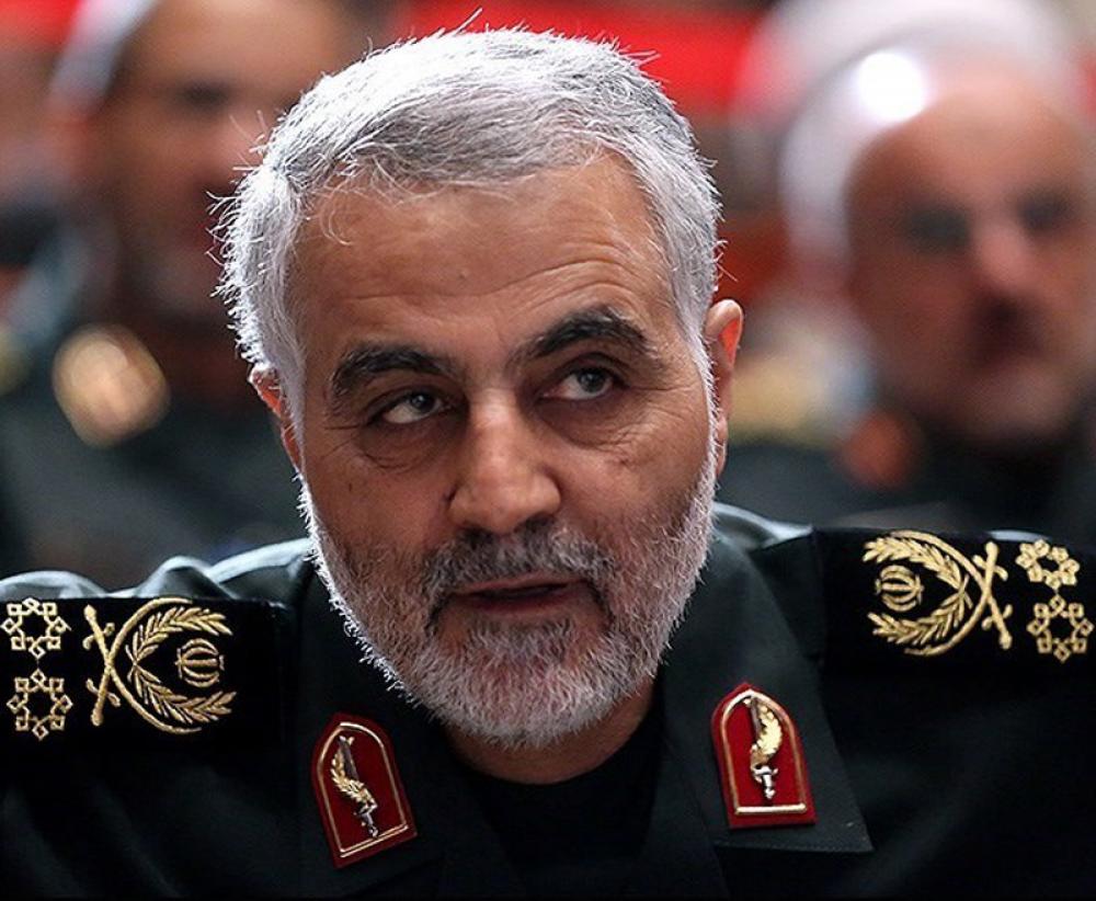 Qassem Soleimani: Iran blacklists 60 US officials for top commander