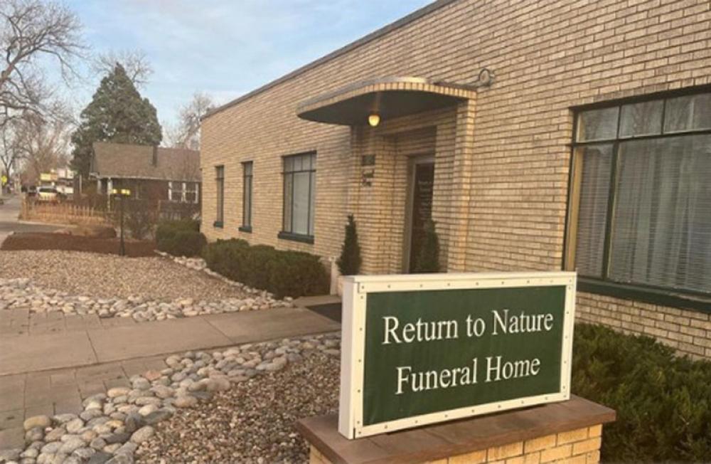 US: Owner, wife of Colorado funeral home arrested following recovery of 189 decaying bodies from facility