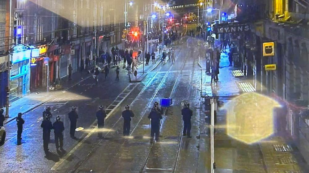  Ireland: Violent clashes erupt in Dublin following stabbing incident 