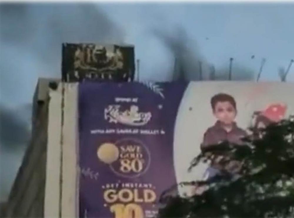 Pakistan: Death toll in Karachi shopping mall fire touches 11, FIR lodged 