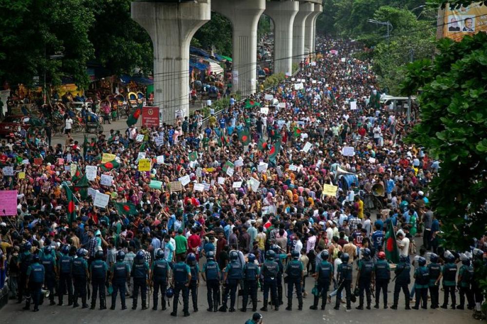 Fifty die as fresh violence hits Bangladesh, government declares indefinite curfew