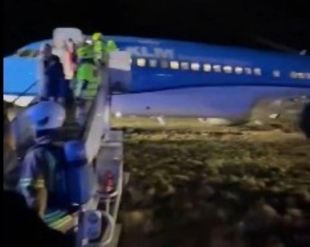 Amsterdam-bound plane skids off runway after making emergency landing in Norway