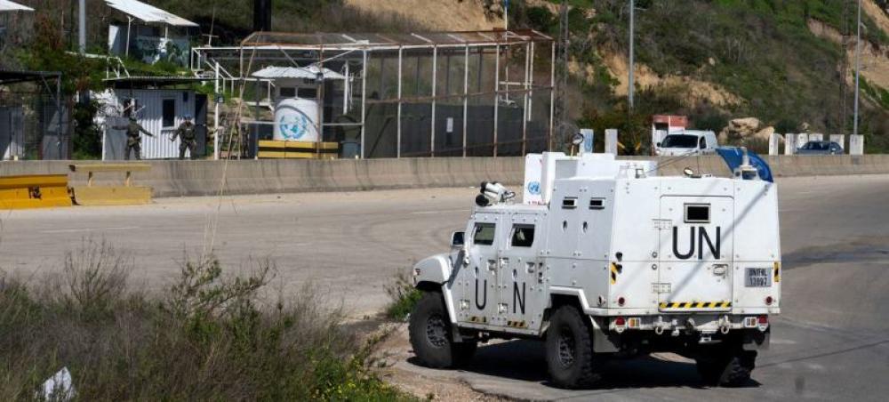 Middle East crisis: Israeli forces fire on UN peacekeepers in Lebanon