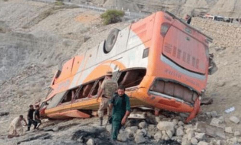 Bus tragedy in Pakistan leaves 11 people dead on Makran coastal highway