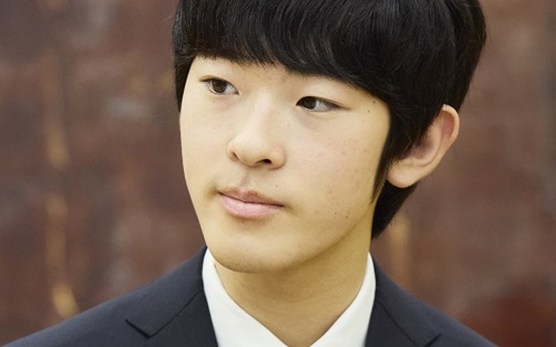 Japan's Prince Hisahito becomes first male heir to attain adulthood in 40 years Japan's Prince Hisahito becomes first male heir to attain adulthood in 40 years