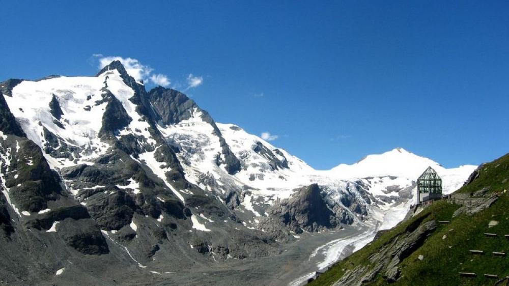 Deadly decision on Grossglockner: Austrian man charged after girlfriend freezes to death 