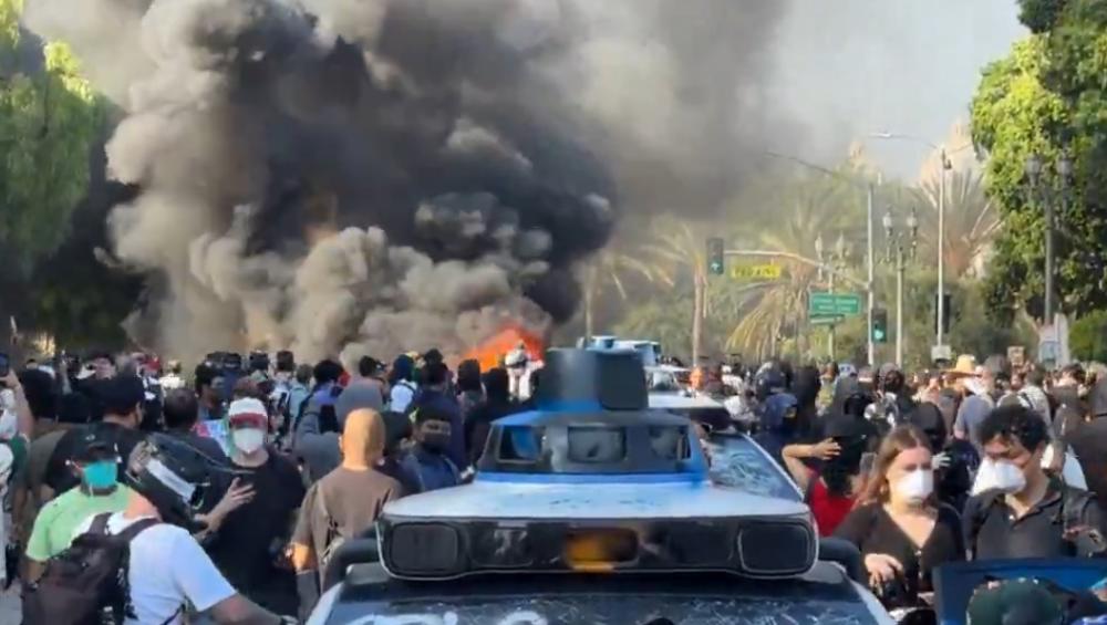 Protests intensify in Los Angeles hours after Trump sends National Guard troops