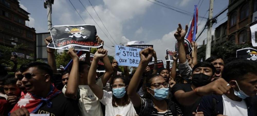 Social media ban: Nepali authorities impose curfew in Kathmandu, Lalitpur, Bhaktapur, a day after violent protests that left 19 dead Social media ban: Nepali authorities impose curfew in Kathmandu, Lalitpur, Bhaktapur, a day after violent protests that left 19 dead