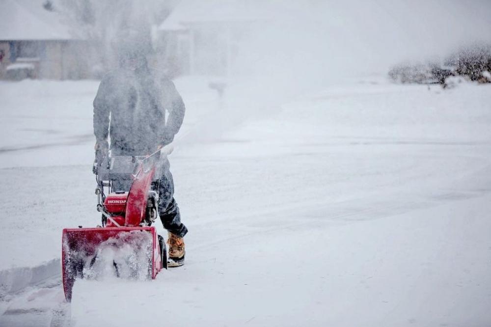 Severe winter storm hammers parts of USA, over 200,000 homes and businesses remain powerless