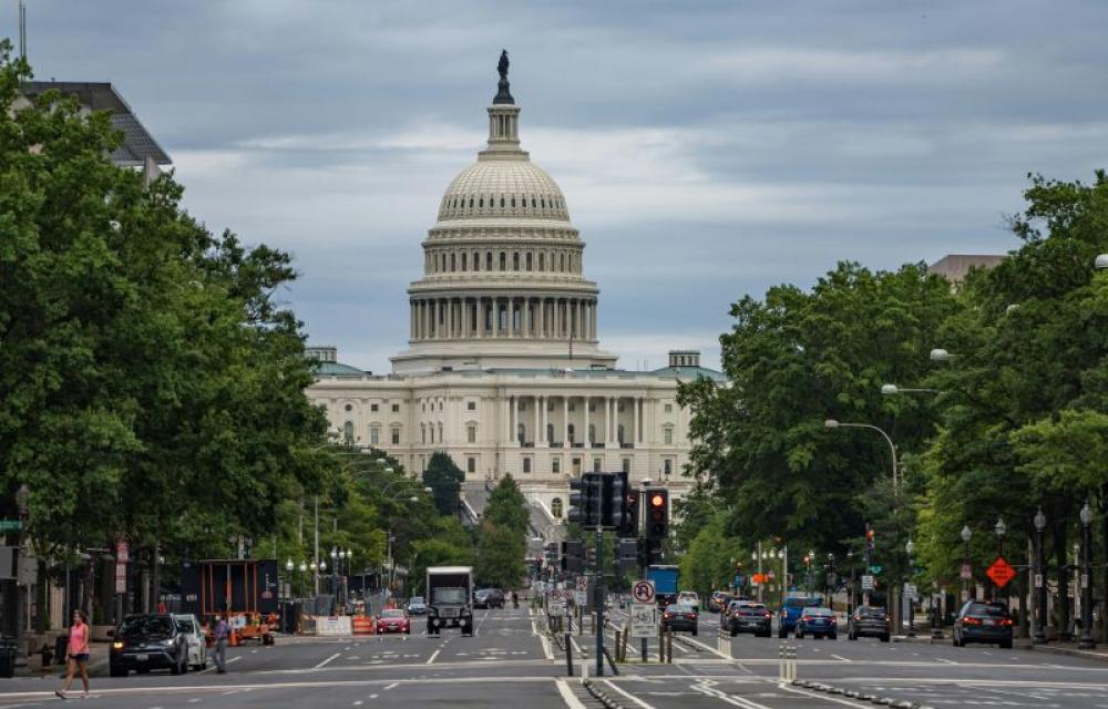 US shutdown begins: Republicans, Democrats blame each other over crisis