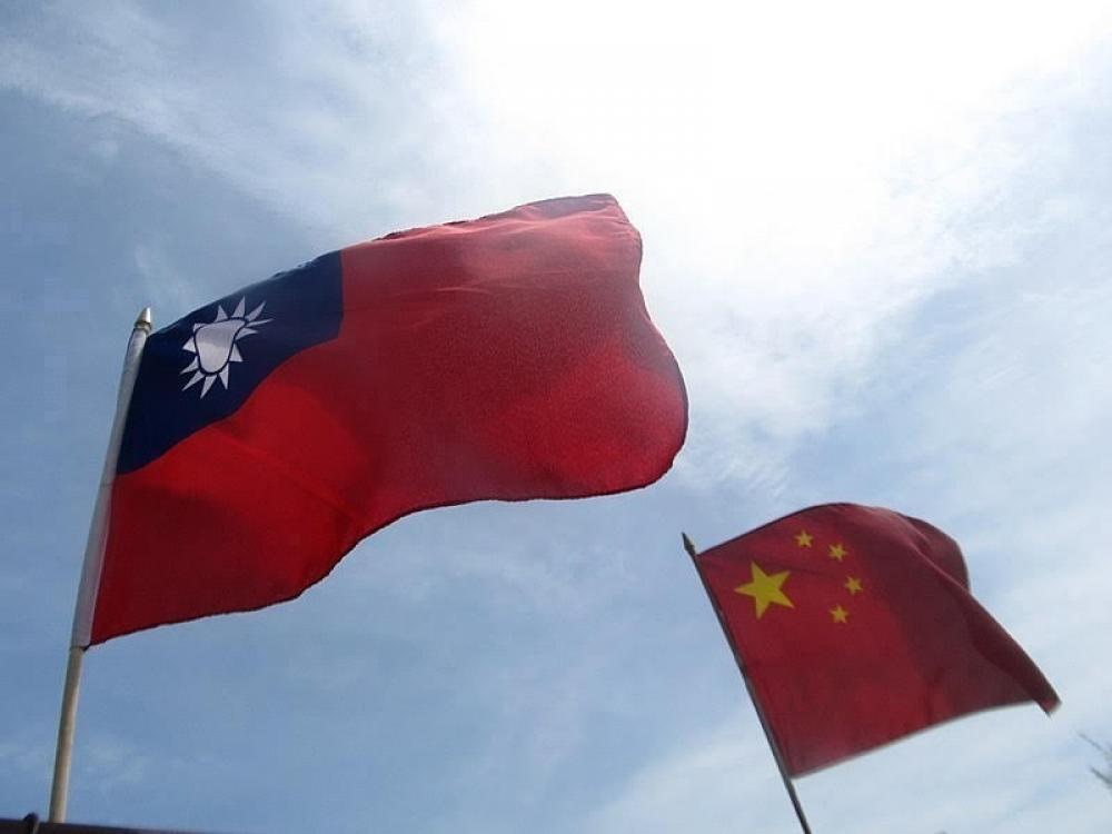 Taiwan's Ministry of Defense says 35 sorties of PLA aircraft, 8 PLAN vessels detected around its territory Taiwan's Ministry of Defense says 35 sorties of PLA aircraft, 8 PLAN vessels detected around its territory