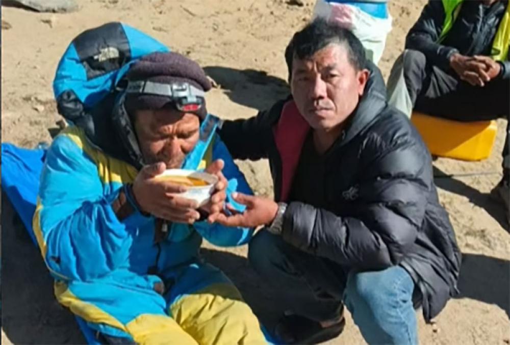 Missing Mount Everest Sherpa found alive as family performs last rites at home 