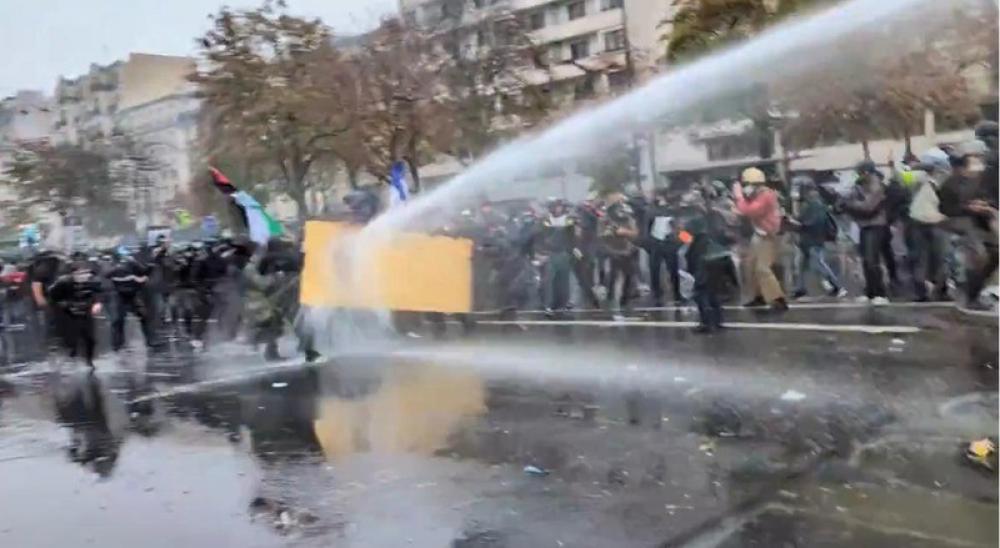 France protests: More than 1,300 arrested as clashes follow nationwide demonstrations