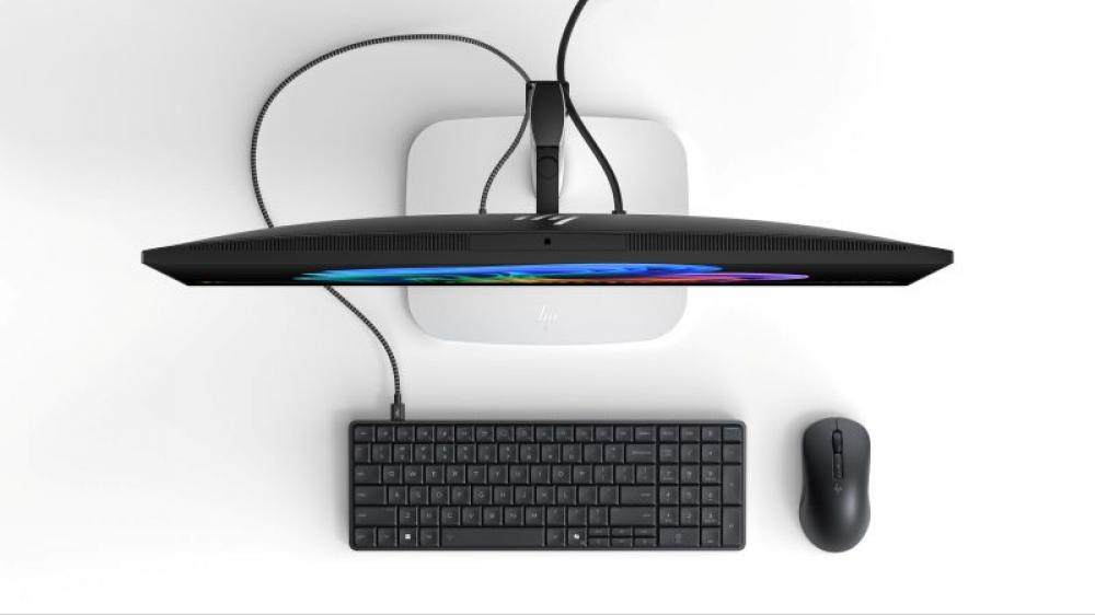 This Keyboard Is a PC: HP&rsquo;s EliteBoard packs AI power in a 12mm design 