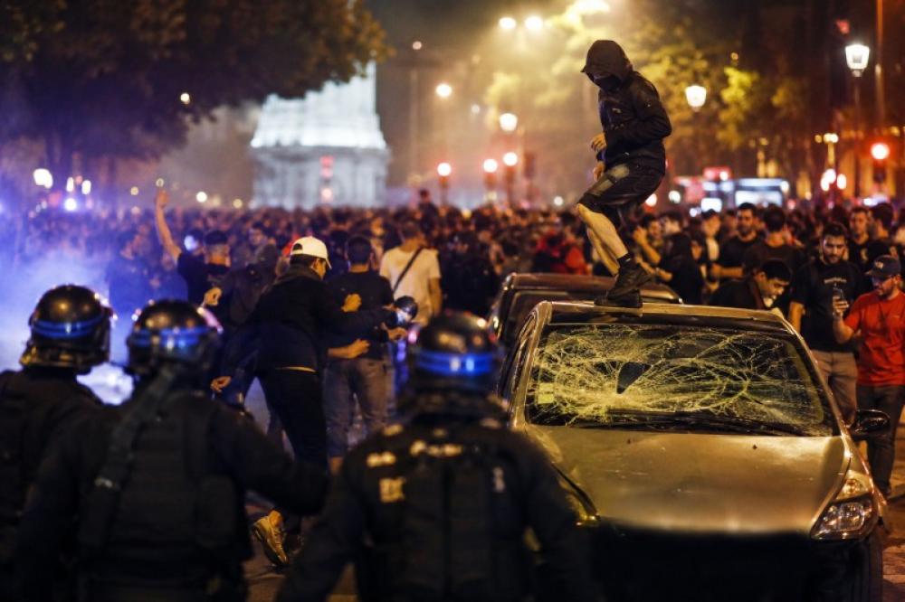  France music festival turns chaotic: Arrests, stabbings and panic grips nation, 240 arrested