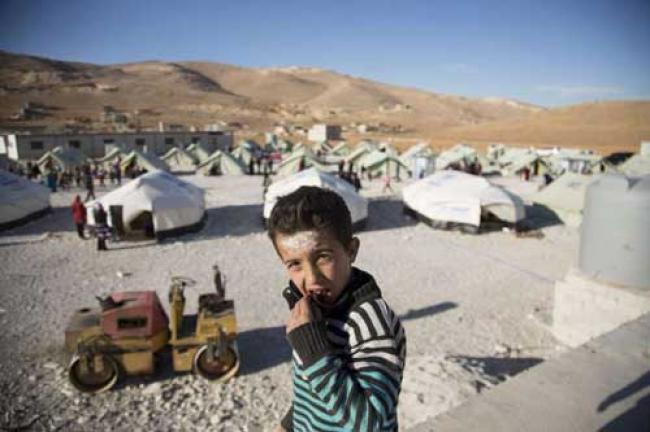 UN urges countries to admit additional 100,000 Syrians 