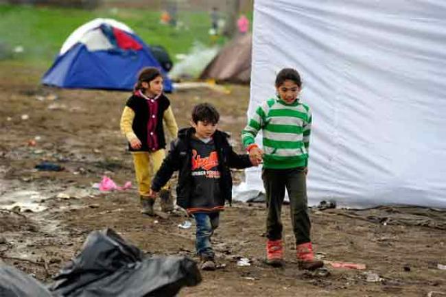 Unaccompanied refugee and migrant children in Europe ‘falling between the cracks’ – UNICEF