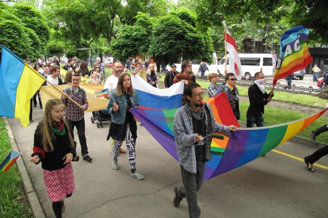 Kyrgyzstan: UN urges country to scrap draft law violating rights of LGBT people