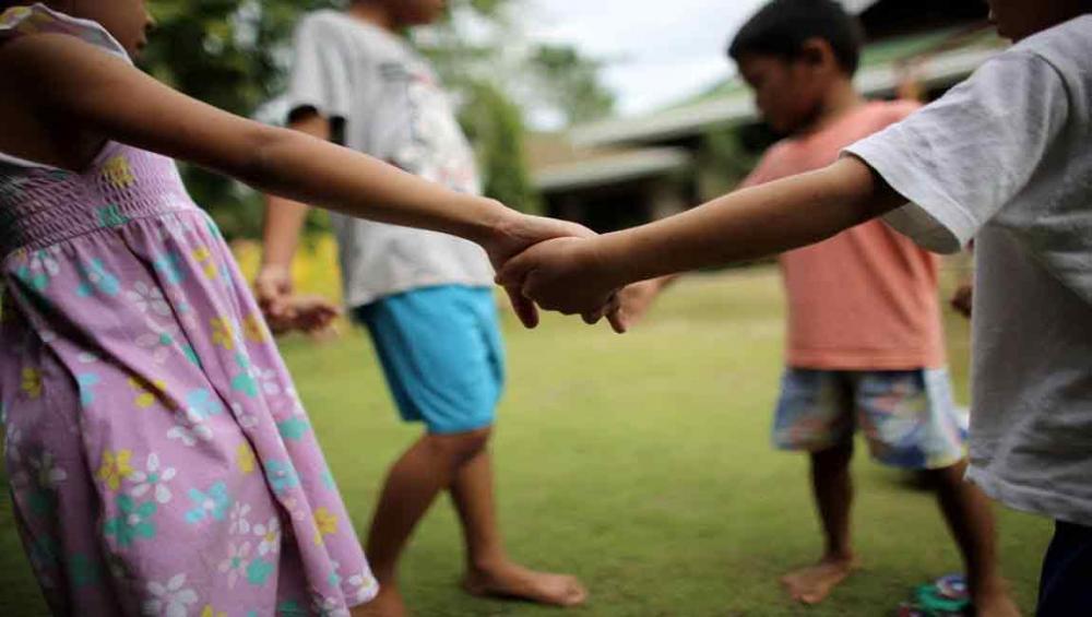 Philippines: UN reports significant progress in child protection, despite ongoing violations