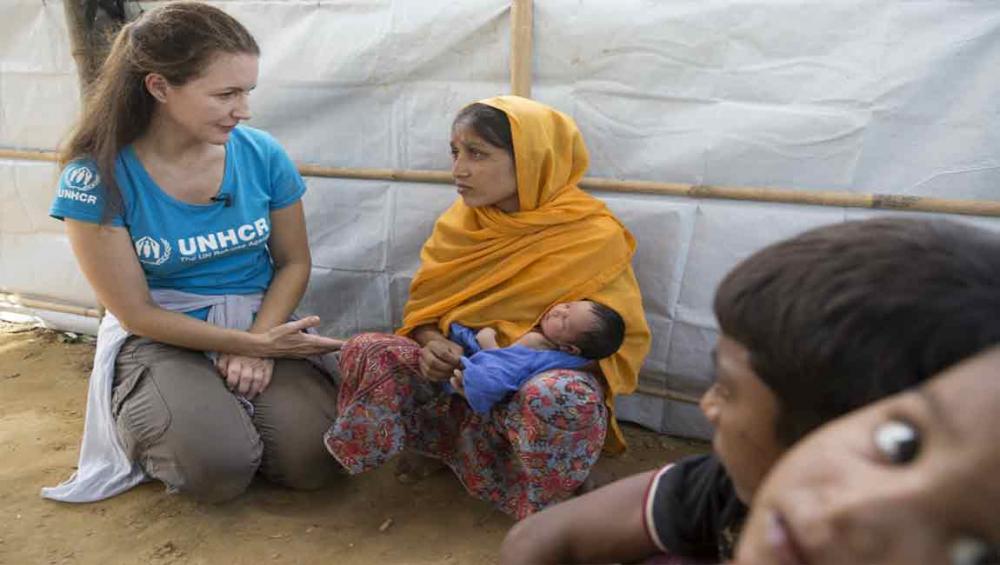 In Bangladesh, UN agency Goodwill Ambassador Kristin Davis urges action for Rohingya refugee children