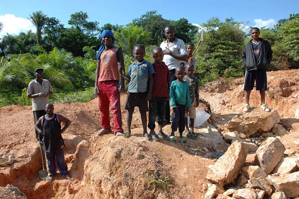 DR Congo: China-backed cobalt mines exploiting 40,000 child workers