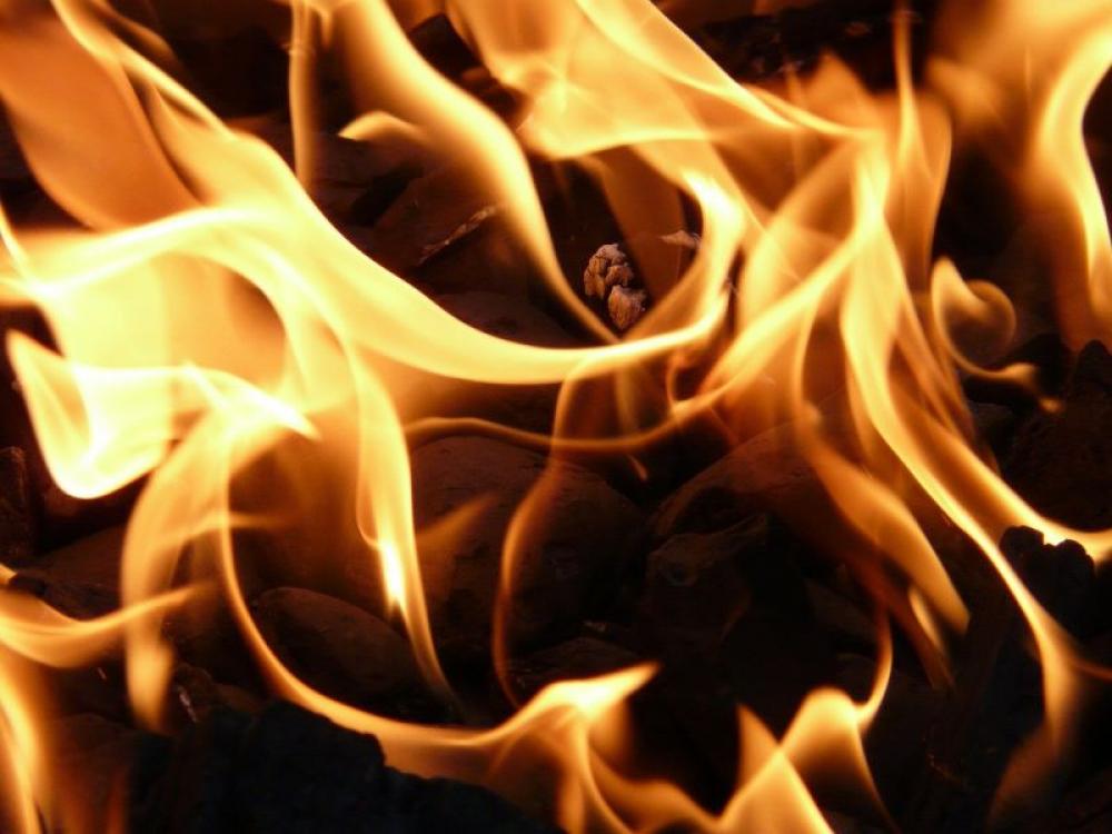 Pakistan: Girl burnt to death by husband just eogt months after marriage 