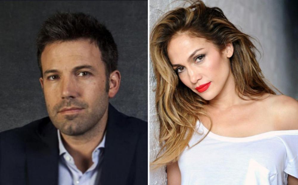 Venice Film Festival: Star couple Ben Affleck, Jennifer Lopez make their grand red carpet debut